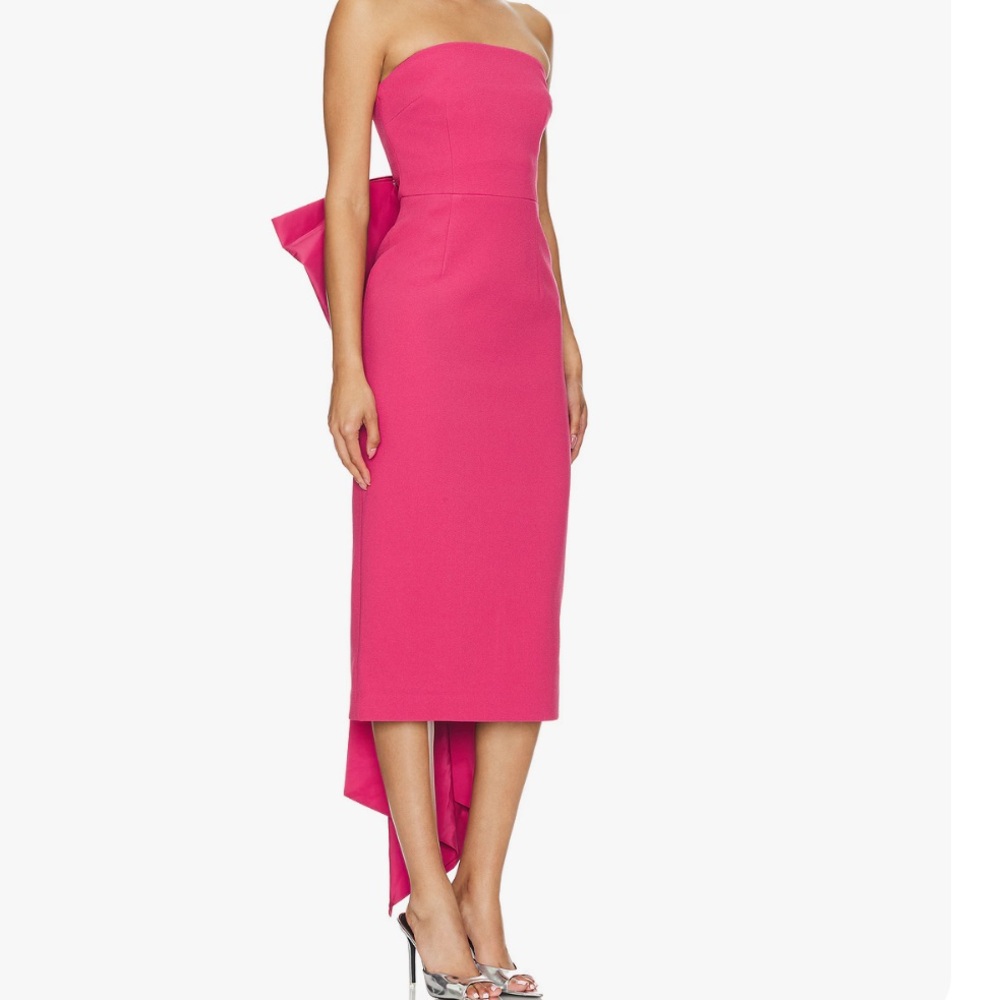 Elegant Pink Strapless Dress